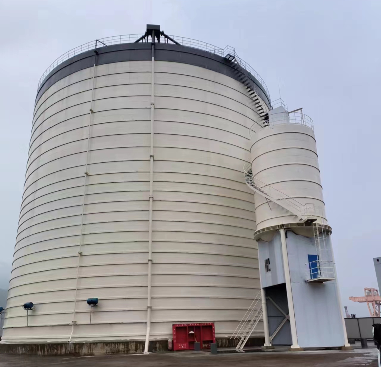 宁津10万吨水泥钢板库